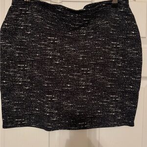 Old Navy Black and White Mini Skirt